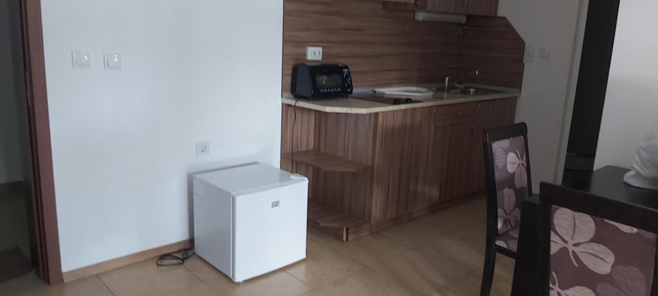 Vidima Apartment Hotel Apriltsi  Buitenkant foto