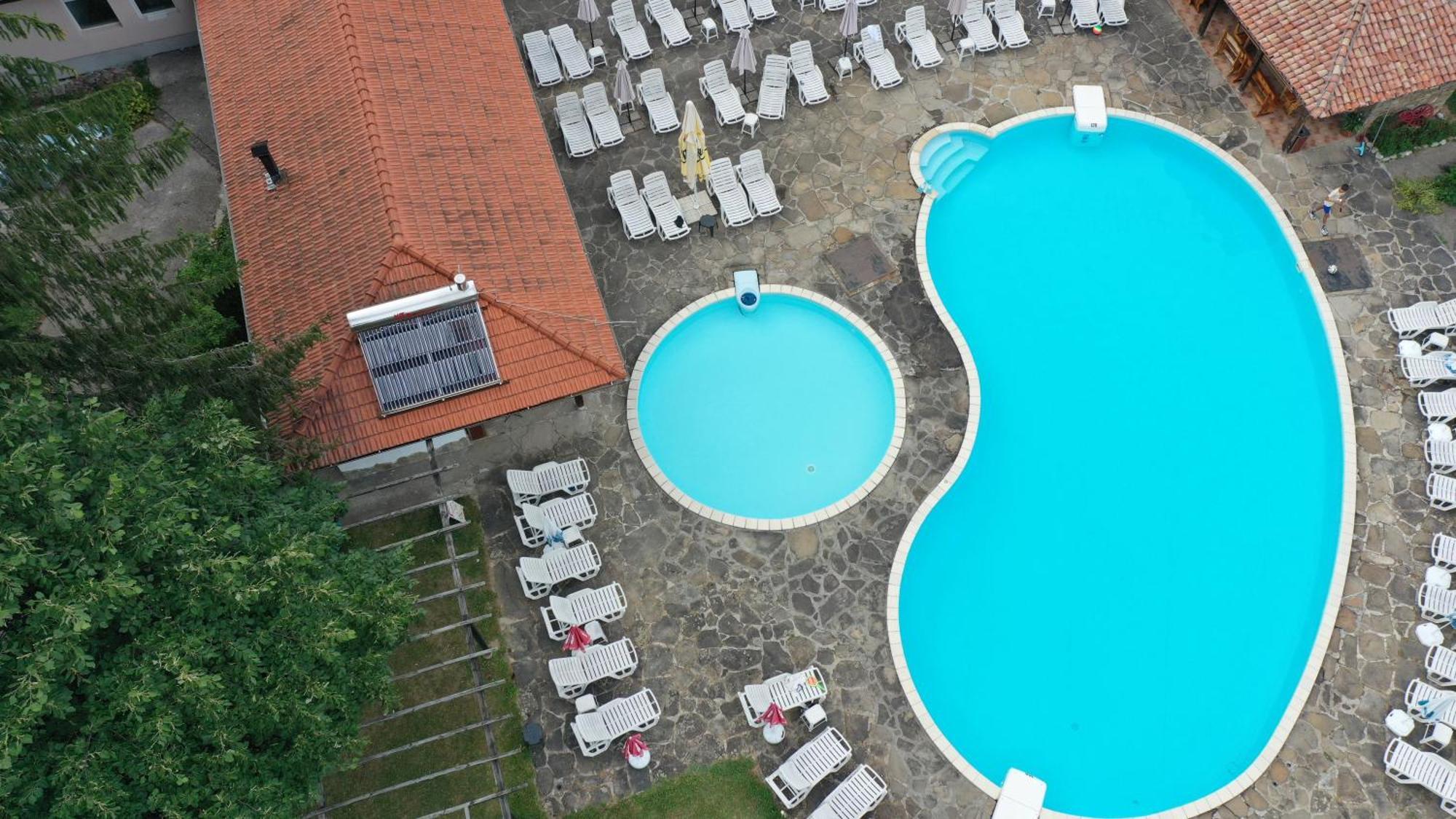 Vidima Apartment Hotel Apriltsi  Buitenkant foto