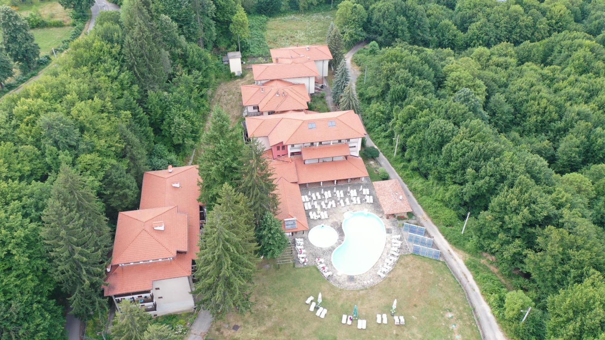 Vidima Apartment Hotel Apriltsi  Buitenkant foto
