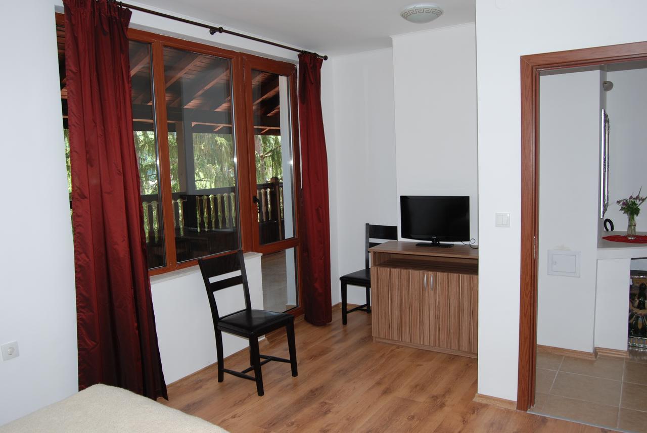 Vidima Apartment Hotel Apriltsi  Buitenkant foto