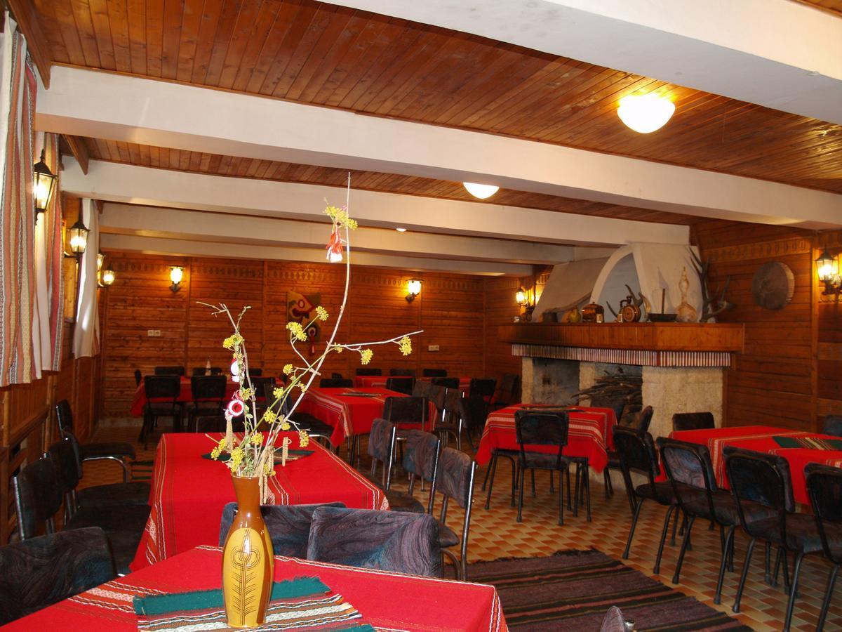 Vidima Apartment Hotel Apriltsi  Buitenkant foto