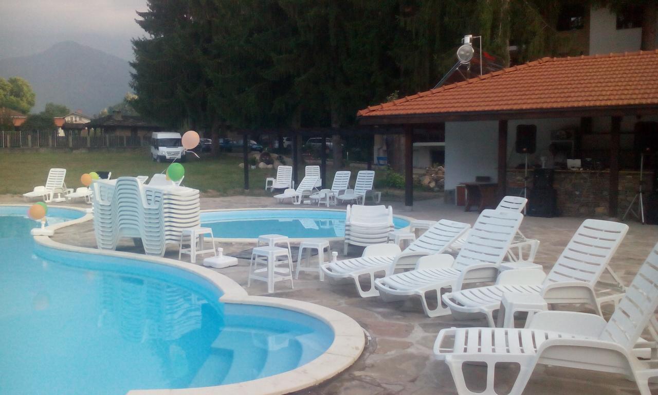 Vidima Apartment Hotel Apriltsi  Buitenkant foto